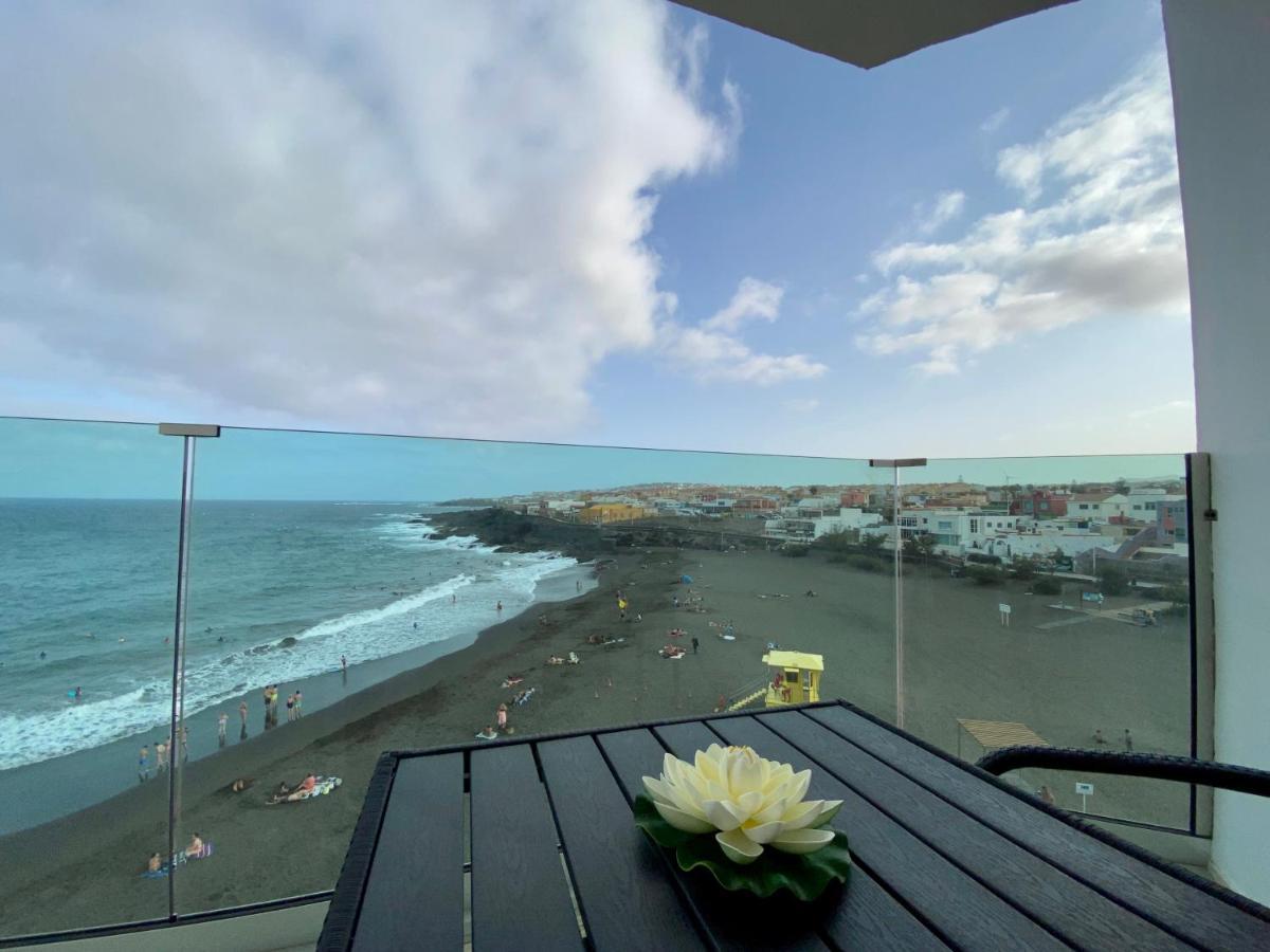 Hermoso Edificio Frente Al Mar Con Gran Terraza Y Hermosas Vistas Las Palmas de Gran Canaria Exteriör bild